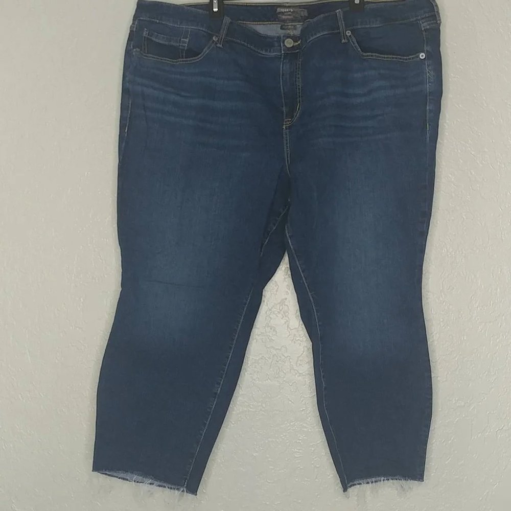 Torrid Vintage Stretch Crop Boyfriend Jeans Blue Size 26